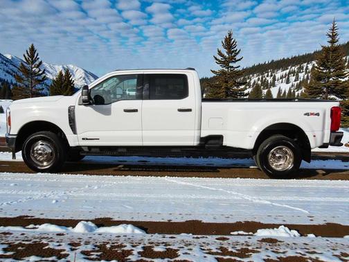 2025 Ford F-350 XLT