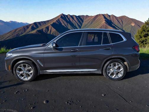 Dark Graphite Metallic 2023 BMW X3 xDrive30i