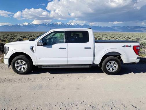 Oxford White 2021 Ford F-150 Lariat