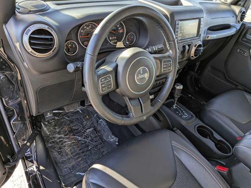 2017 Jeep Wrangler Sahara