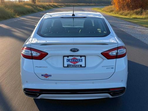2016 Ford Fusion Titanium