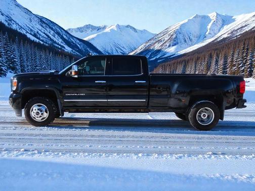 2018 GMC Sierra 3500 Denali