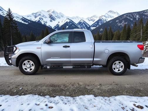 2011 Toyota Tundra Grade