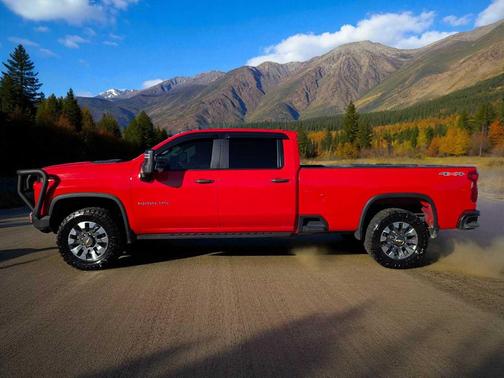 2022 Chevrolet Silverado 2500 Custom