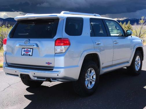 Classic Silver Metallic 2010 Toyota 4Runner SR5