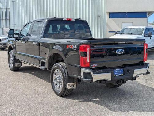 2023 Ford F-350 Lariat Super Duty