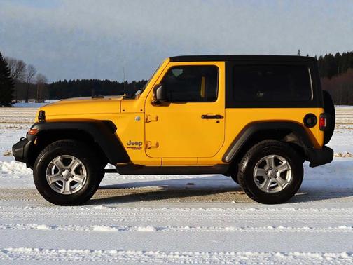 2020 Jeep Wrangler Sport
