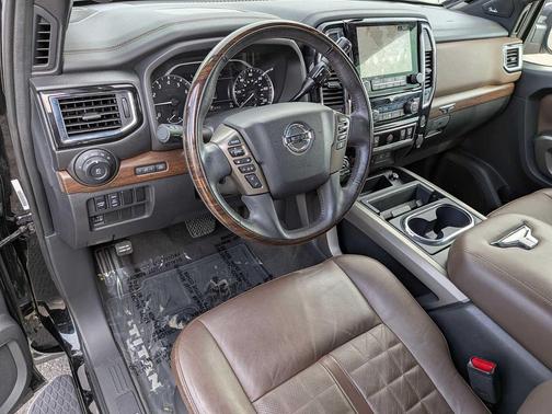 2021 Nissan Titan Platinum Reserve