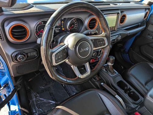 Hydro Blue Pearlcoat 2021 Jeep Gladiator Mojave