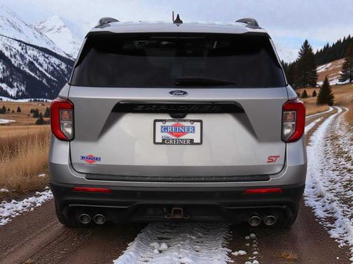 2022 Ford Explorer ST