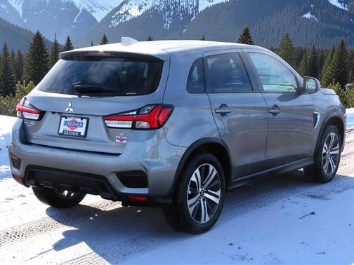 2024 Mitsubishi Outlander Sport SE