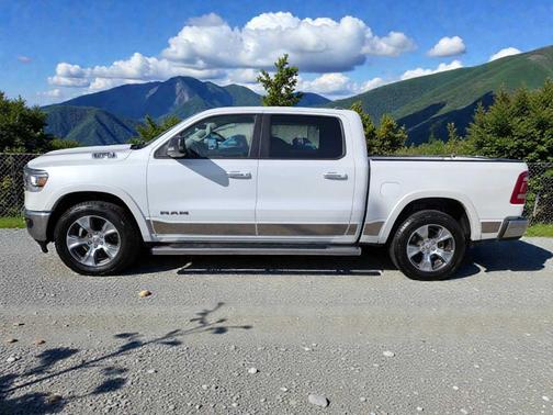 Ivory White 2022 RAM 1500 Laramie