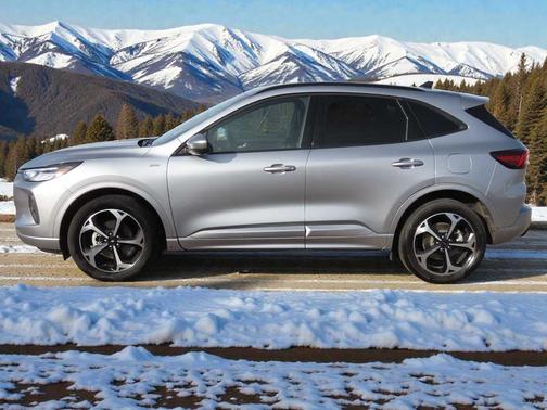 2023 Ford Escape ST-Line Select