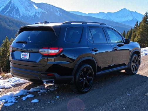 2025 Honda Pilot Black Edition