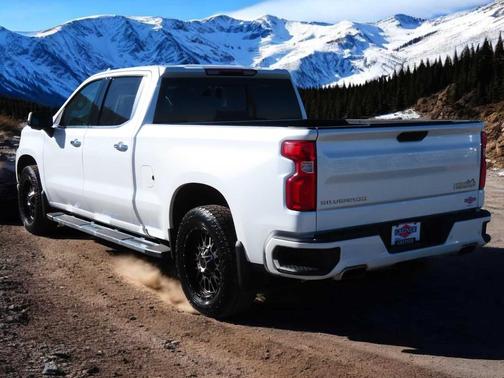 2019 Chevrolet Silverado 1500 High Country