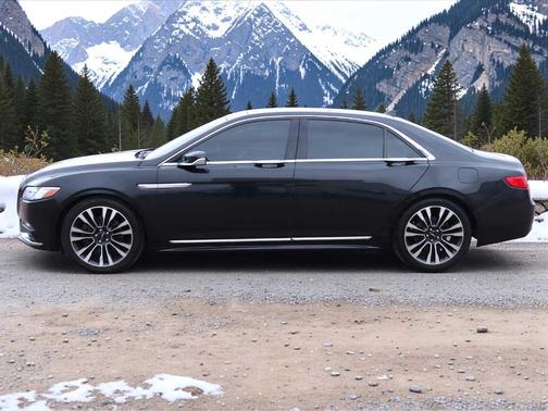 2019 Lincoln Continental Select