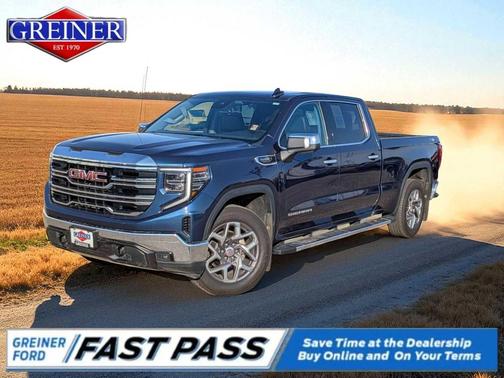 2022 GMC Sierra 1500 SLT