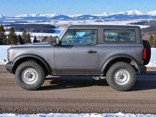 2025 Ford Bronco Base