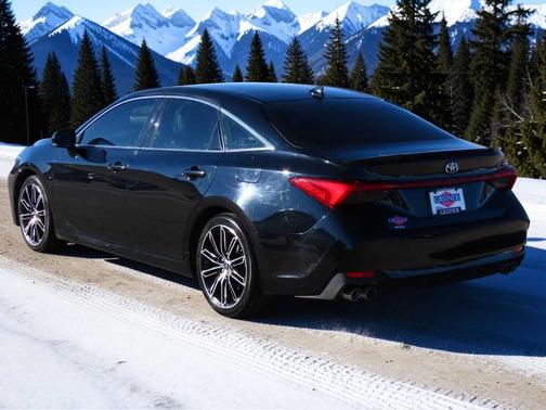2019 Toyota Avalon XSE