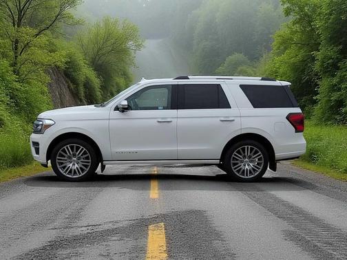 2024 Ford Expedition Platinum