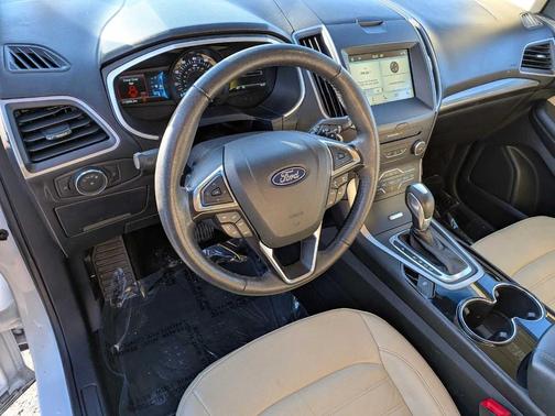 Oxford White 2018 Ford Edge SEL