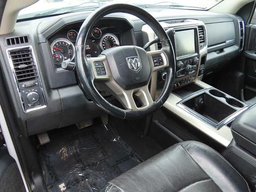 2015 RAM 3500 Laramie