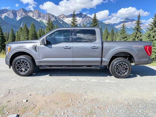 Carbonized Gray Metallic 2021 Ford F-150 XLT