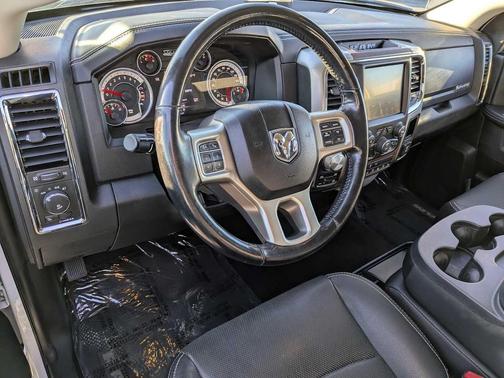 2016 RAM 1500 Laramie