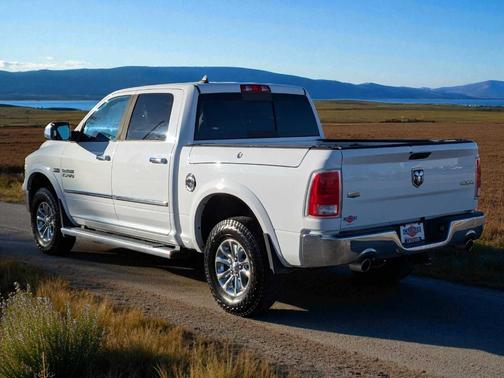 2016 RAM 1500 Laramie
