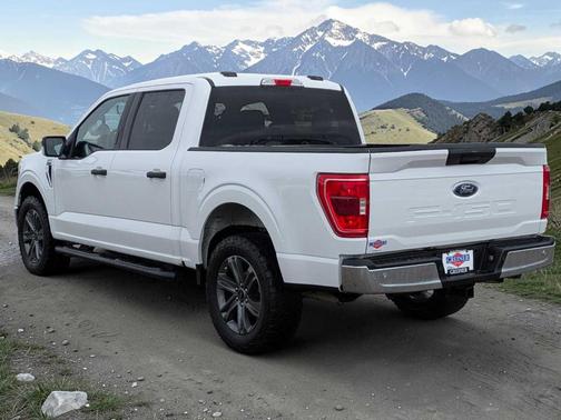 Oxford White 2021 Ford F-150 XLT