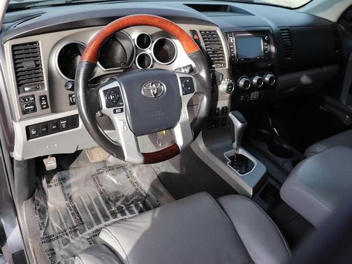 2016 Toyota Sequoia Platinum