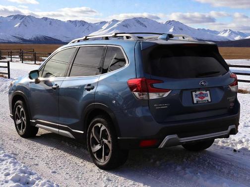 2023 Subaru Forester Touring