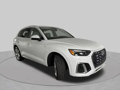 Ibis White 2022 Audi Q5 45 S line Premium