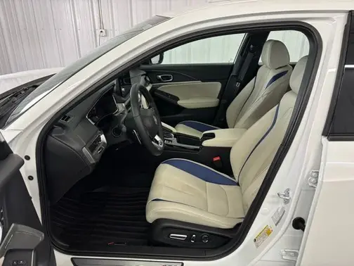 Platinum White Pearl 2026 Acura Integra A-Spec Tech Package