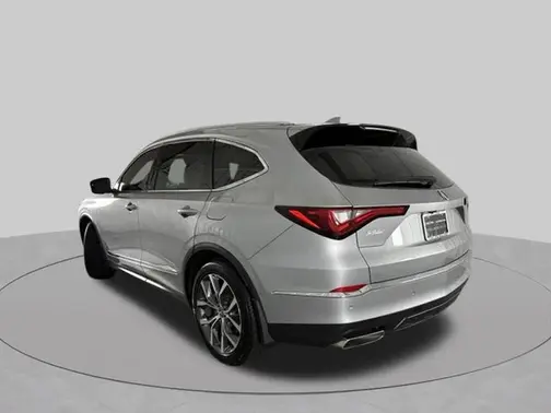 Lunar Silver Metallic 2023 Acura MDX TECH