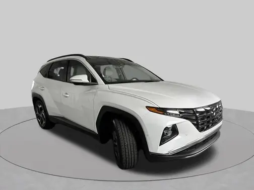 White Pearl 2023 Hyundai TUCSON Limited