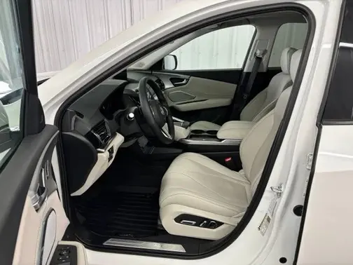Platinum White Pearl 2026 Acura RDX Technology Package