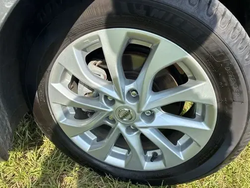 Gun Metallic 2019 Nissan Sentra S