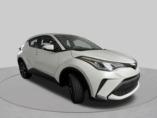 Pearl 2022 Toyota C-HR XLE