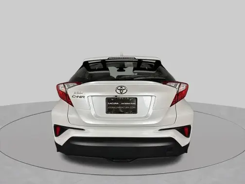 Pearl 2022 Toyota C-HR XLE