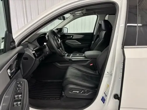 Platinum White Pearl 2026 Acura MDX with Technology Package