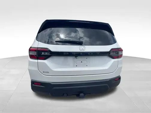 Platinum White Pearl 2023 Honda Pilot EX-L