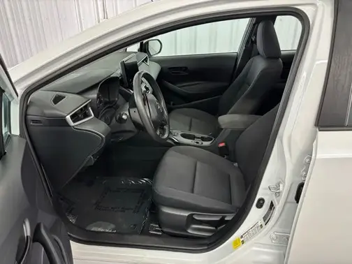 Pearl 2023 Toyota Corolla LE