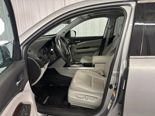 Lunar Silver Metallic 2018 Acura MDX