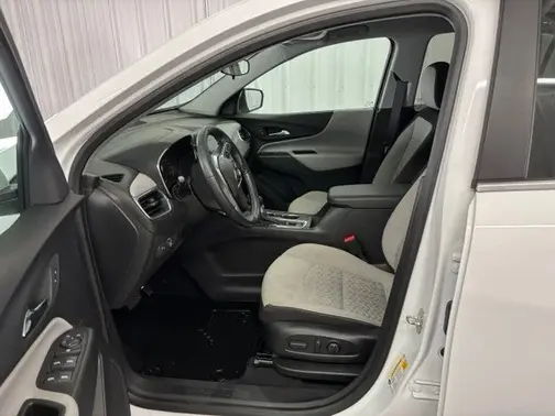 Summit White 2023 Chevrolet Equinox LT