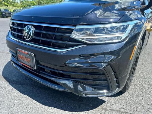 2023 Volkswagen Tiguan 2.0T SE R-Line Black 4MOTION
