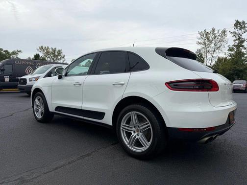 2015 Porsche Macan S