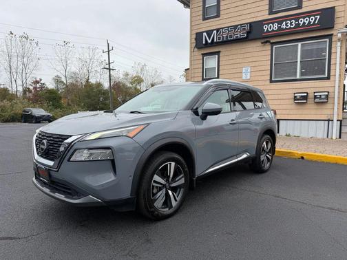 2022 Nissan Rogue SL