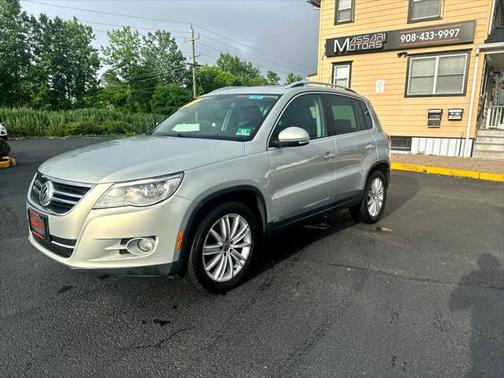 2011 Volkswagen Tiguan SEL