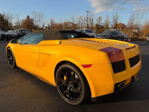 2008 Lamborghini Gallardo Spyder Roadster 2D